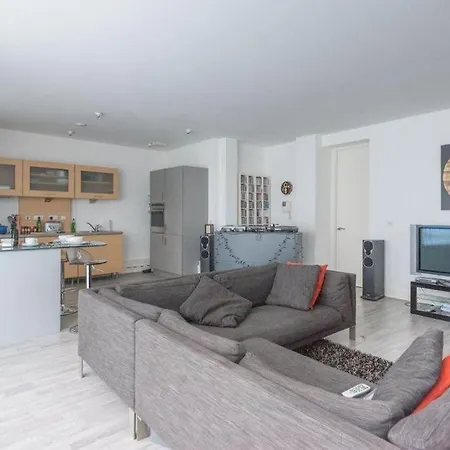 Aparthotel Short For Contractors And Weekend Stays